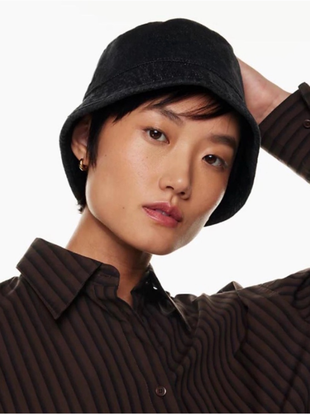 Aritzia Niall Bucket Hat